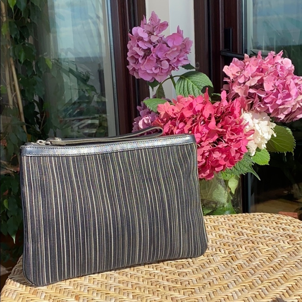 Black & white mesh clutch